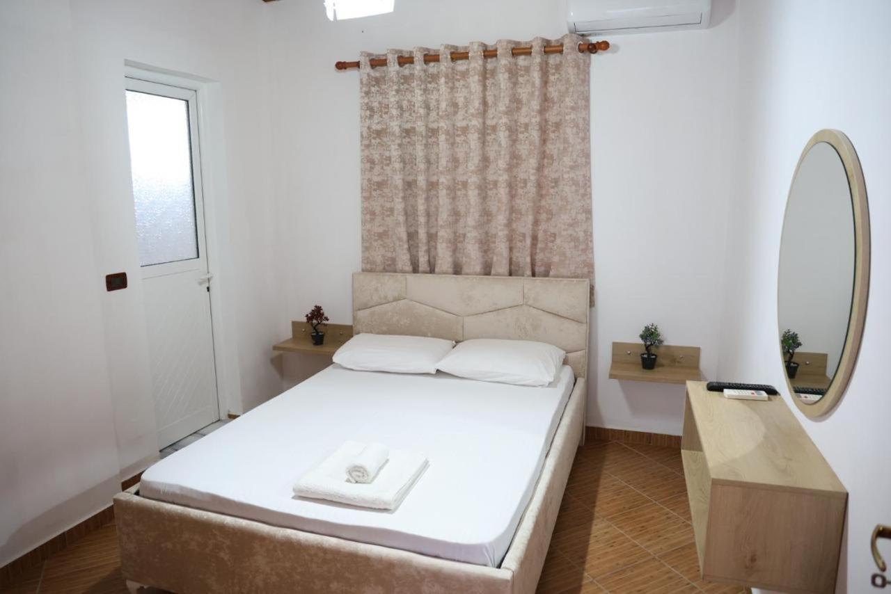 Apartments Villa Luti Stjar Exterior photo