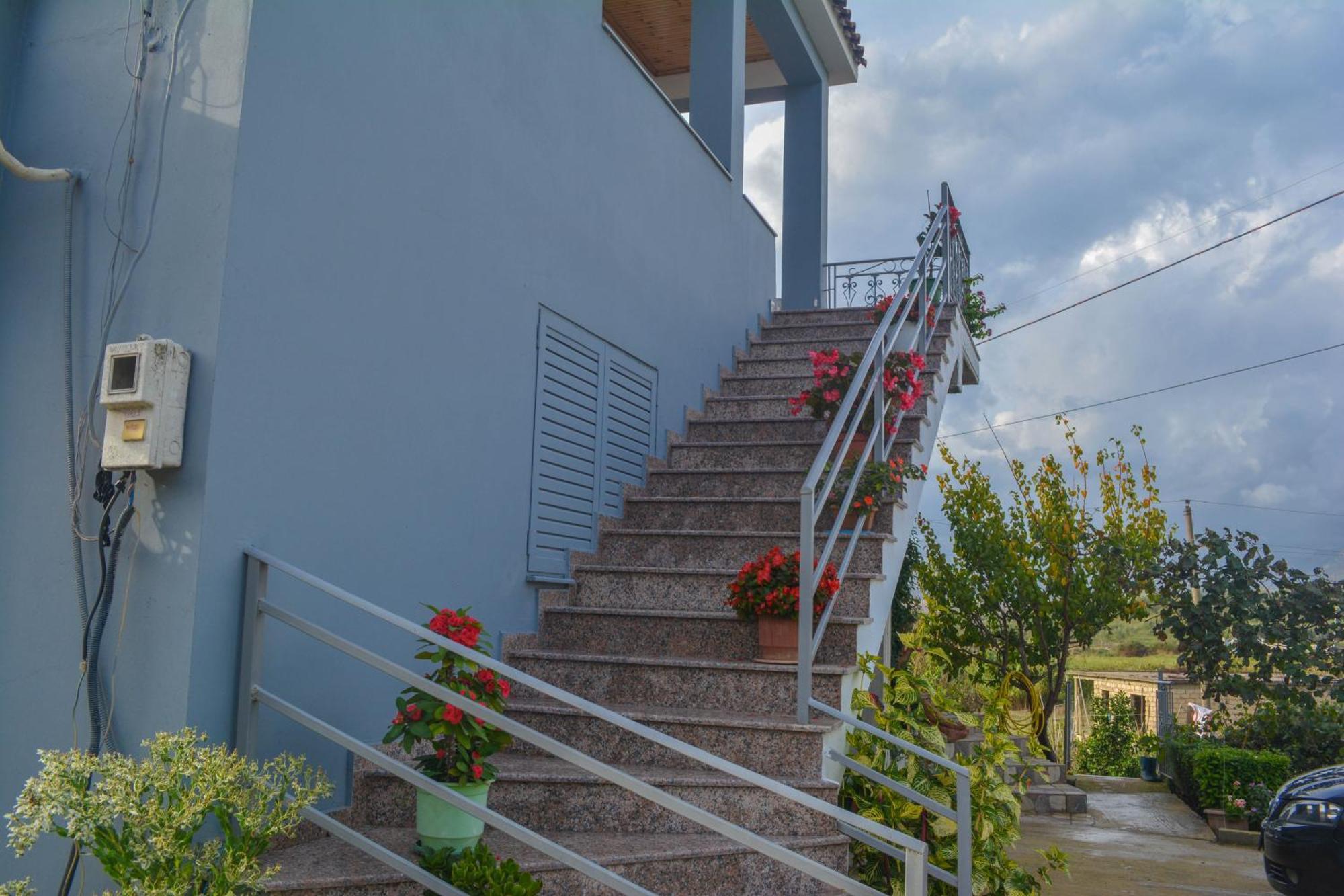 Apartments Villa Luti Stjar Exterior photo